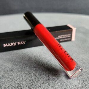MARY KAY Discontinued Unlimited Lip Gloss in "Iconic Red". New Old Stock.